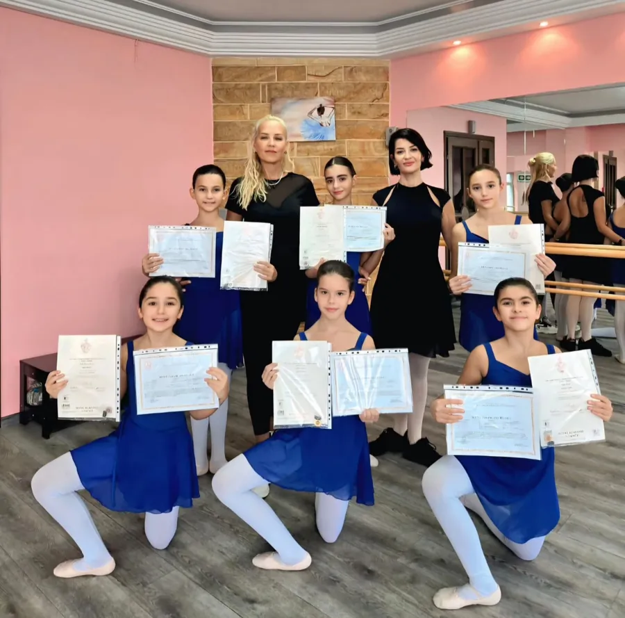 Yeşilköy Bale & Dans sertifika töreni 12